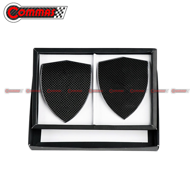 Marchio dello scudo parafango in fibra di carbonio per Ferrari F12