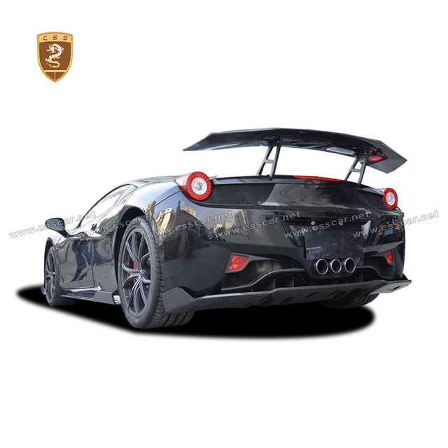 Spoiler posteriore GT in fibra di carbonio per Ferrari 458