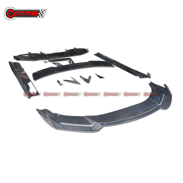 Kit corpo in fibra di carbonio stile Revozport per Lamborghini Huracan Lp610 Lp580 