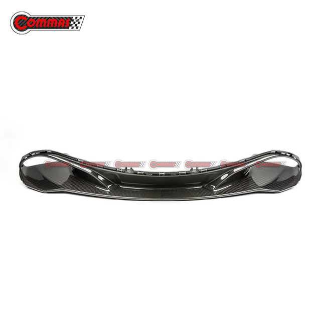 Labbro anteriore in fibra di carbonio stile OEM per Mclaren 720S