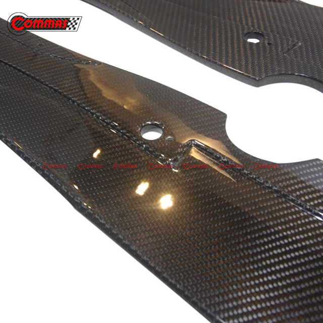Lame di estensione delle minigonne laterali in fibra di carbonio per Mclaren 720S