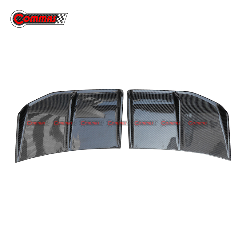 Labbro del diffusore posteriore Aston Martin DB11