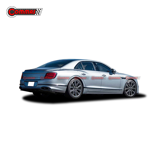 Bodykit in carbonio stile W12 per Bentley Flying Spur 2022