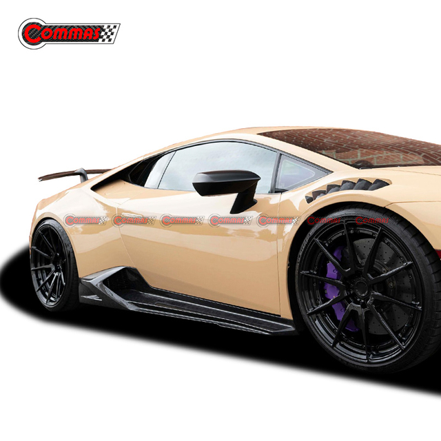 Minigonne laterali in fibra di carbonio stile Vorsteiner per Lamborghini Huracan LP610 LP580