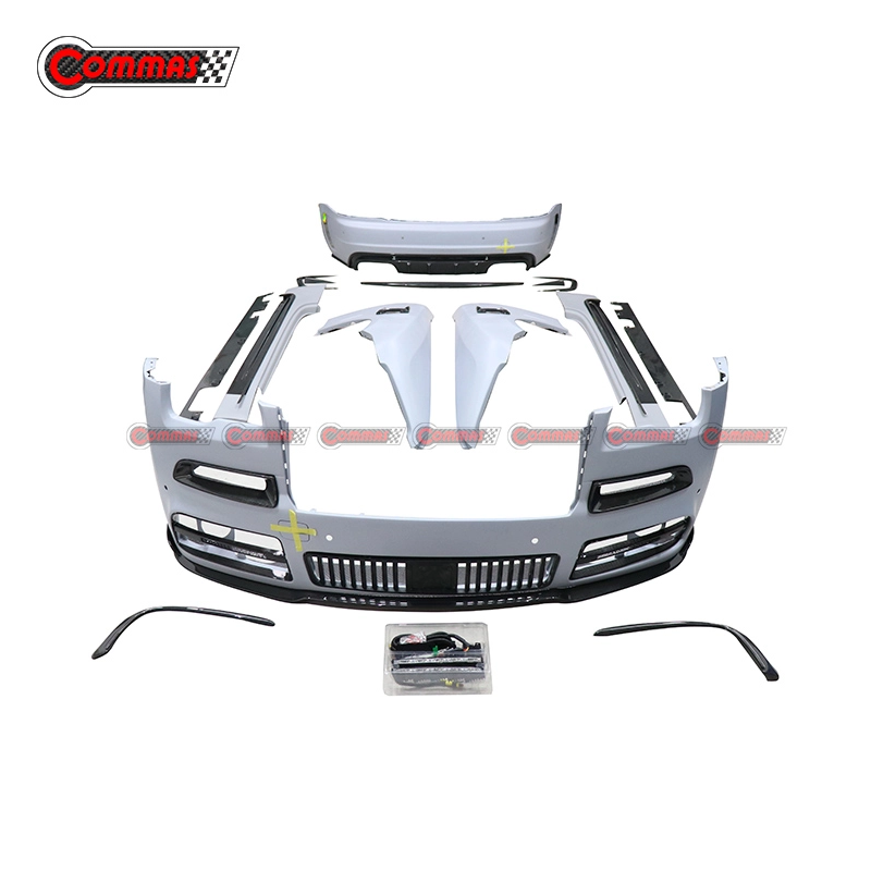 Interni in fibra di carbonio a secco Lotus Eletre R+