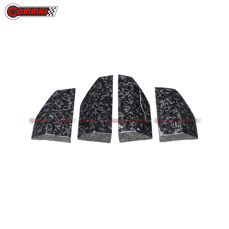 Minigonne laterali Audi RSQ8